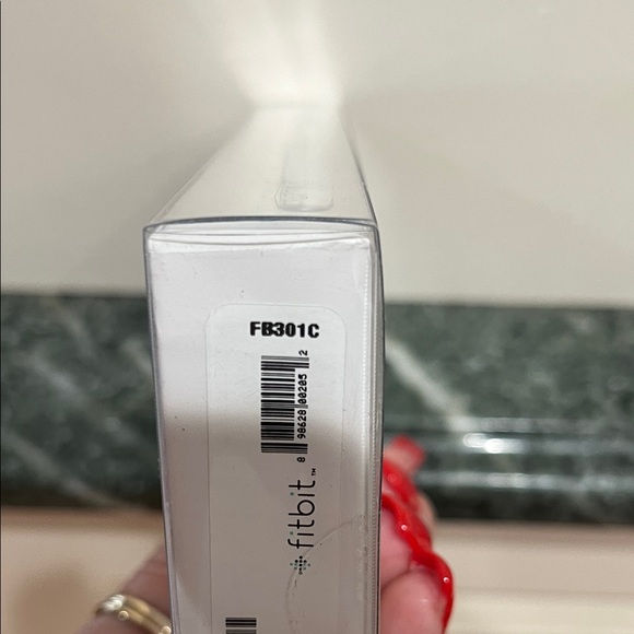 Fitbit Zip Wireless Activity Tracker - Black - Picture 3 of 4